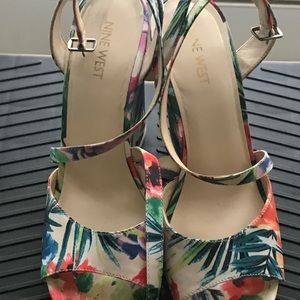 Let’s go Tropical/ wedge sandal